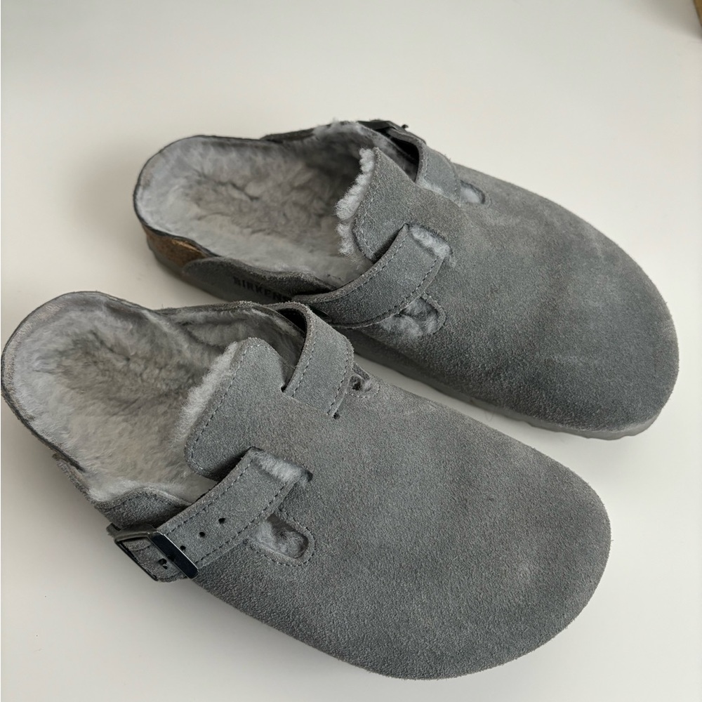 Birkenstock Boston Shesrling clog in grey